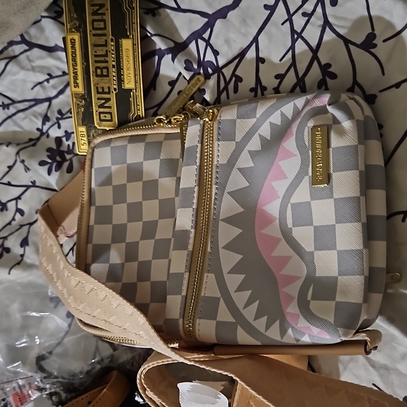 Sprayground - Picture 2 of 3